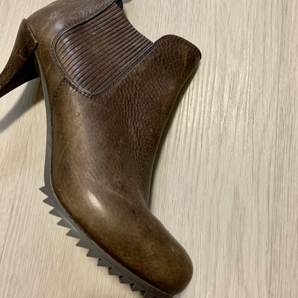 Pedro Garcia Yoad Ankle Booties Distressed Leather - Picture 4 of 15